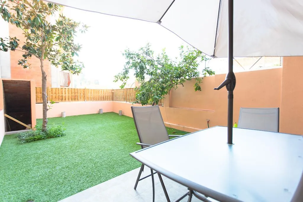 Holiday Home Splendid Park Guell Barcelona 0*,  Spanien